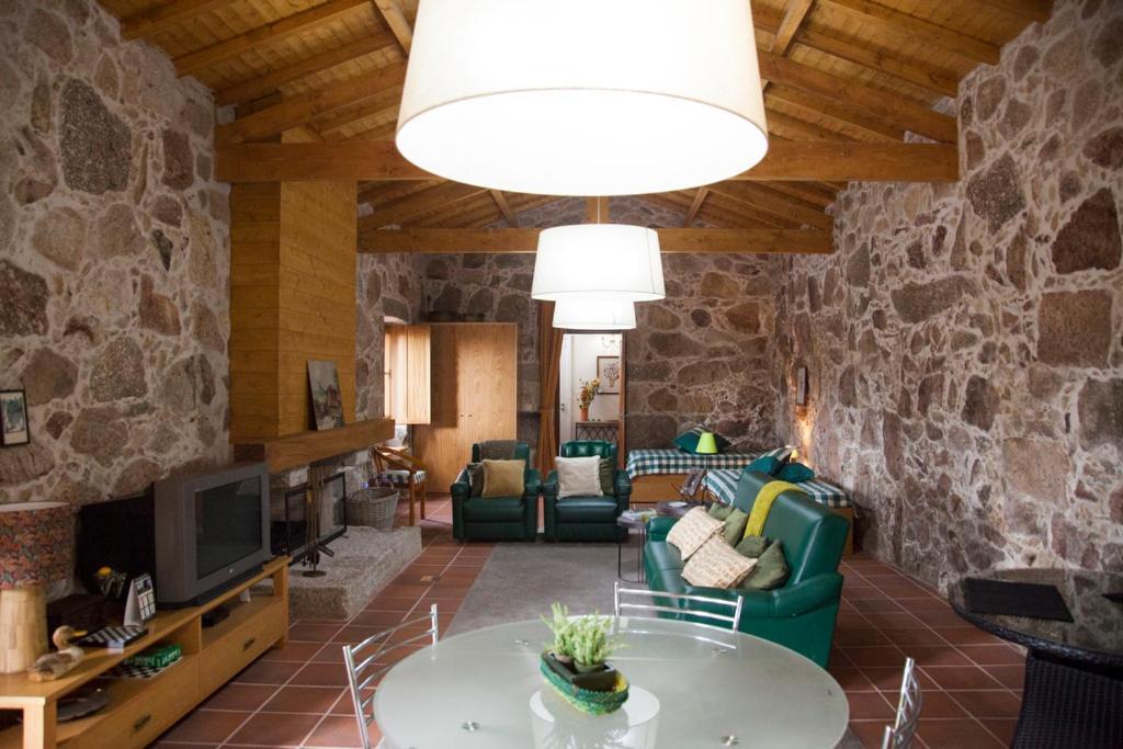 Quinta Do Cerqueiral Villa Arcos de Valdevez Oda fotoğraf